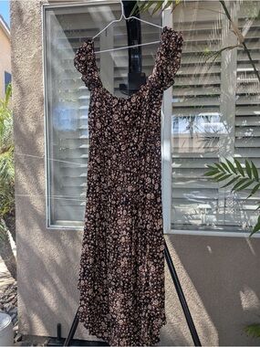 Muse Black Maxi Dress with Beige Floral Print